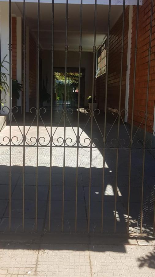 Guest House La Mansion 伊瓜苏 外观 照片